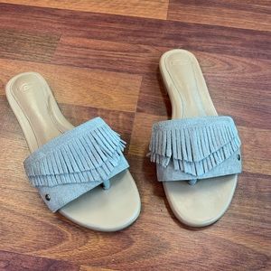 UGG Fringe Taupe Gray Sandals size 7.5